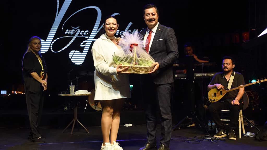 9. ULUSLARARASI ALTIN BİBER FESTİVALİNE YOĞUN İLGİ